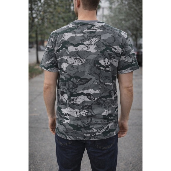 NEW Men's Ecko Unltd Tee Shirt Street Camo Size XL #0519 - Picture 2 of 9